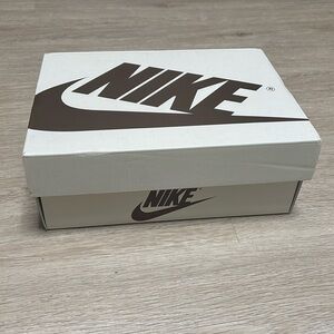 Jordan 1 Low OG SP (PS)
medium olive/black